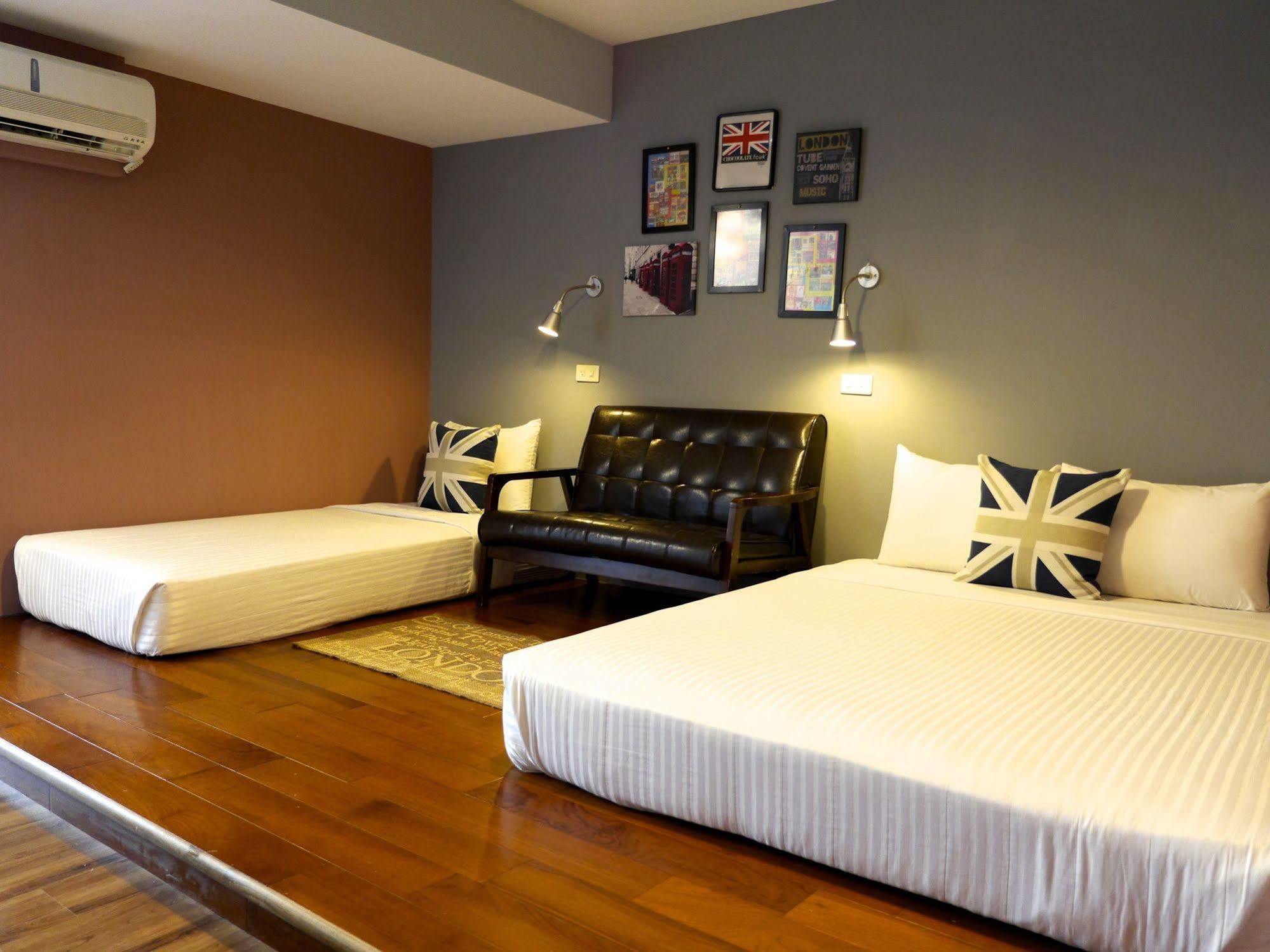 Renaissance Inn-Kenting Street Старе місто Хенчун Екстер'єр фото