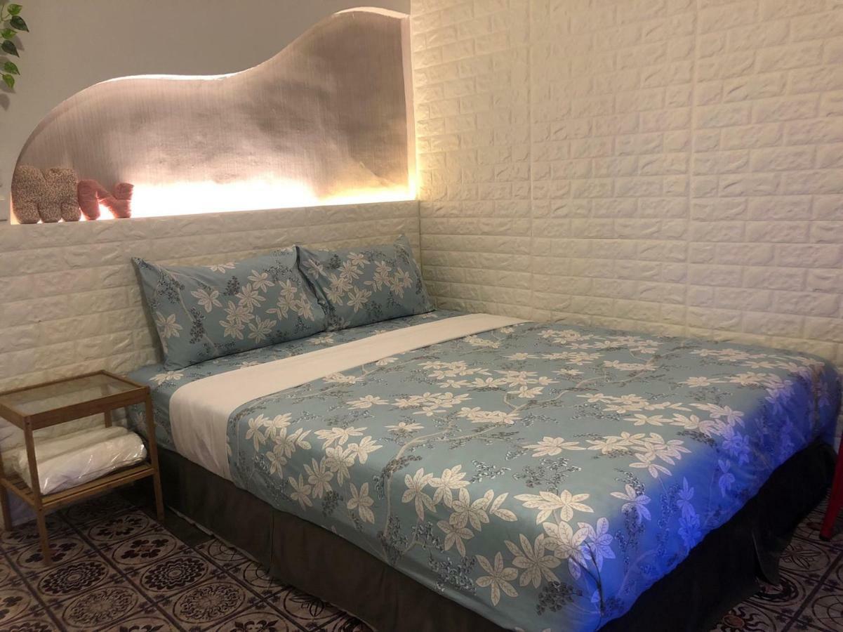 Renaissance Inn-Kenting Street Старе місто Хенчун Екстер'єр фото